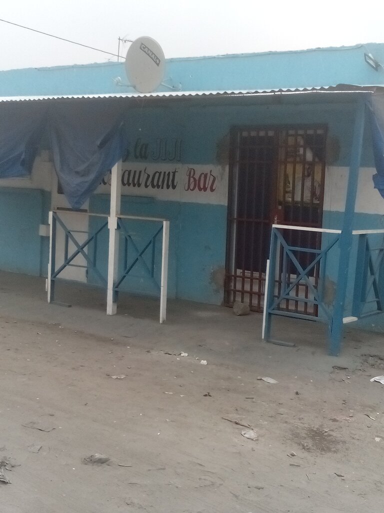 Bar, pub Mini cave, Brazzaville, photo