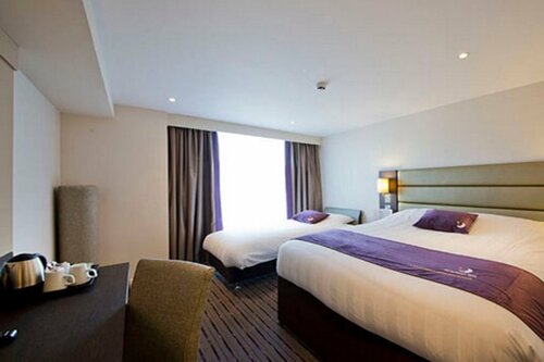 Гостиница Premier Inn Edinburgh в Эдинбурге