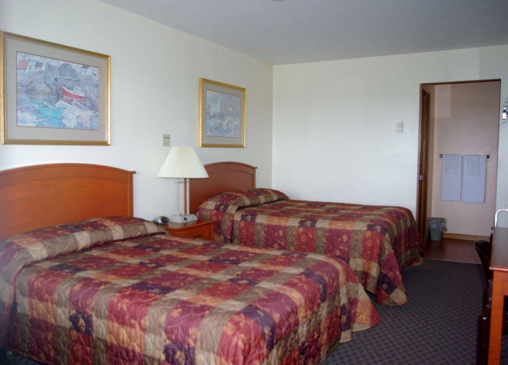 Фото The Tidal Bore Inn