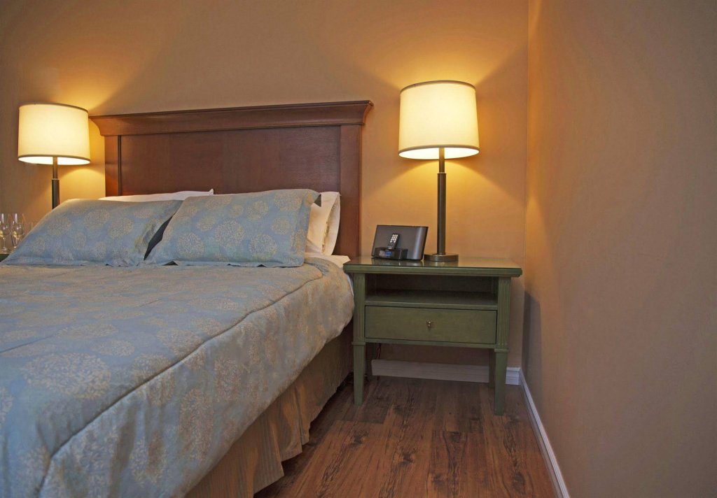 Фото Hotel Squamish