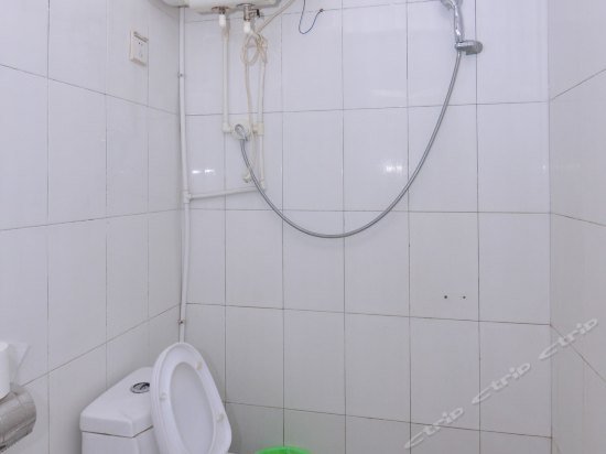 Фото Xingyang Yijia Business Hotel