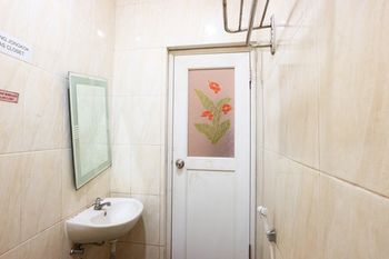 Фото Nely Murni Residence
