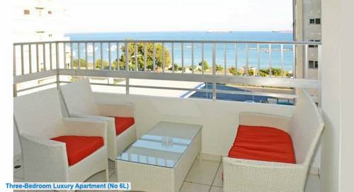 Фото Mairoza Apartments