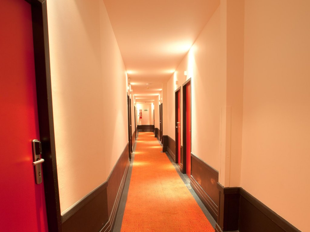 Фото Hotel National