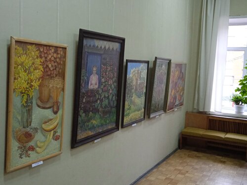 Выставочный центр Салон-галерея, союз художников России, Смоленск, фото