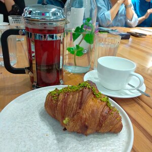 Medovic (Abay Avenue, 35/37), cafe