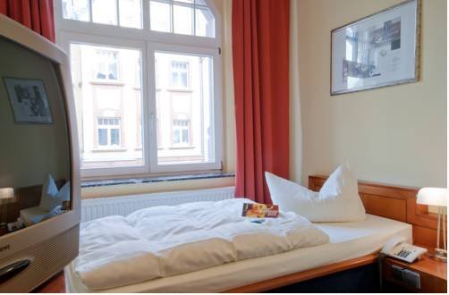 Фото Hotel Deutsches Haus Mittweida