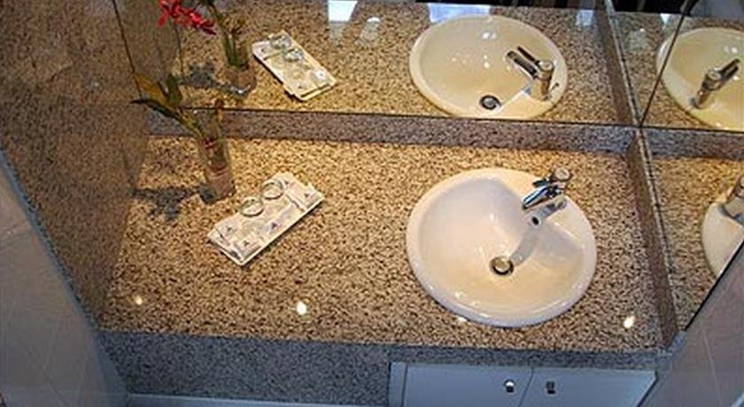 Фото Hotel Ariana 