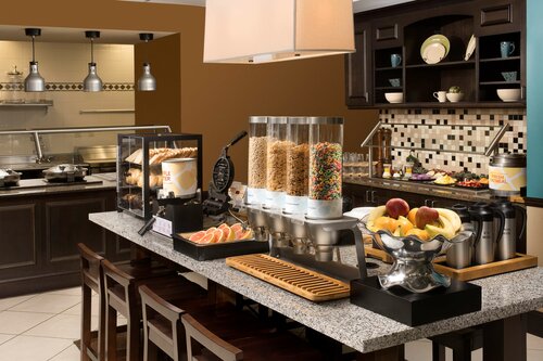 Гостиница Hilton Garden Inn Huntsville South/Redstone Arsenal в Хантсвилле