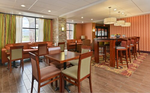 Гостиница Hampton Inn Muscatine