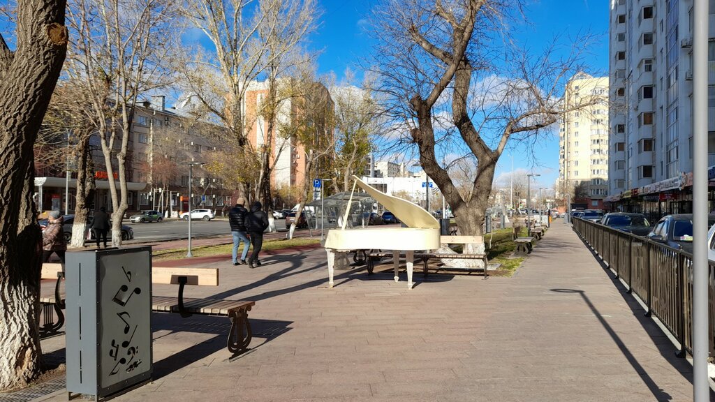 Square Music Square, Astana, photo