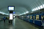 Uschod metro station (Minsk, praspiekt Niezaliežnasci), metro station