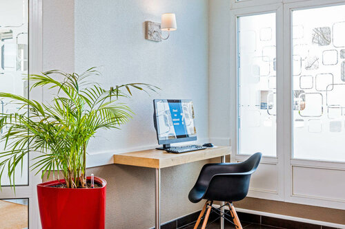 Внешний вид отеля Ibis budget Issy Les Moulineaux Paris Ouest в Исси-ле-Мулино, фото 4