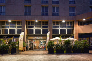 Гостиница Ibis Styles Toulon Centre Port