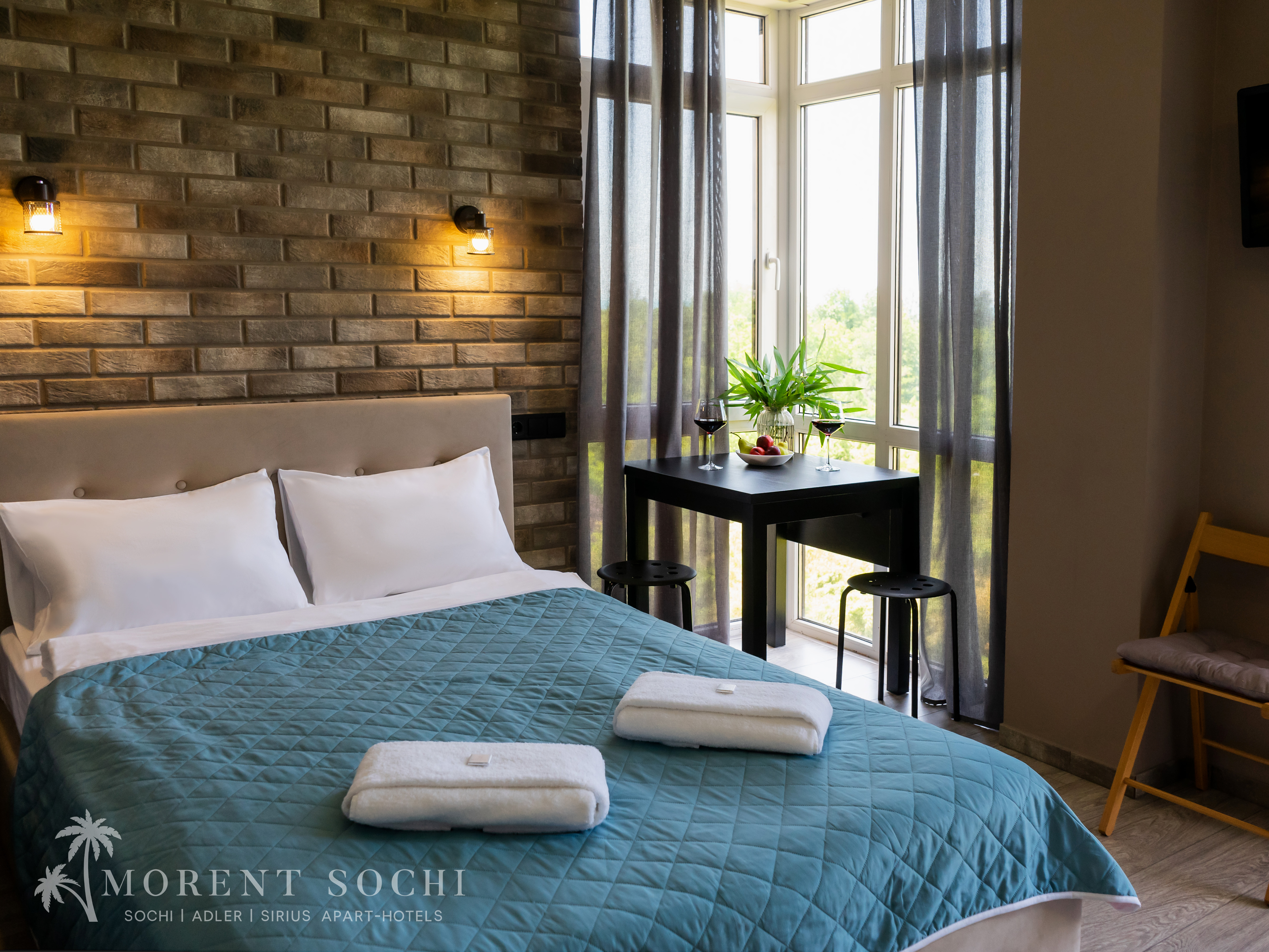 Фото отеля 1