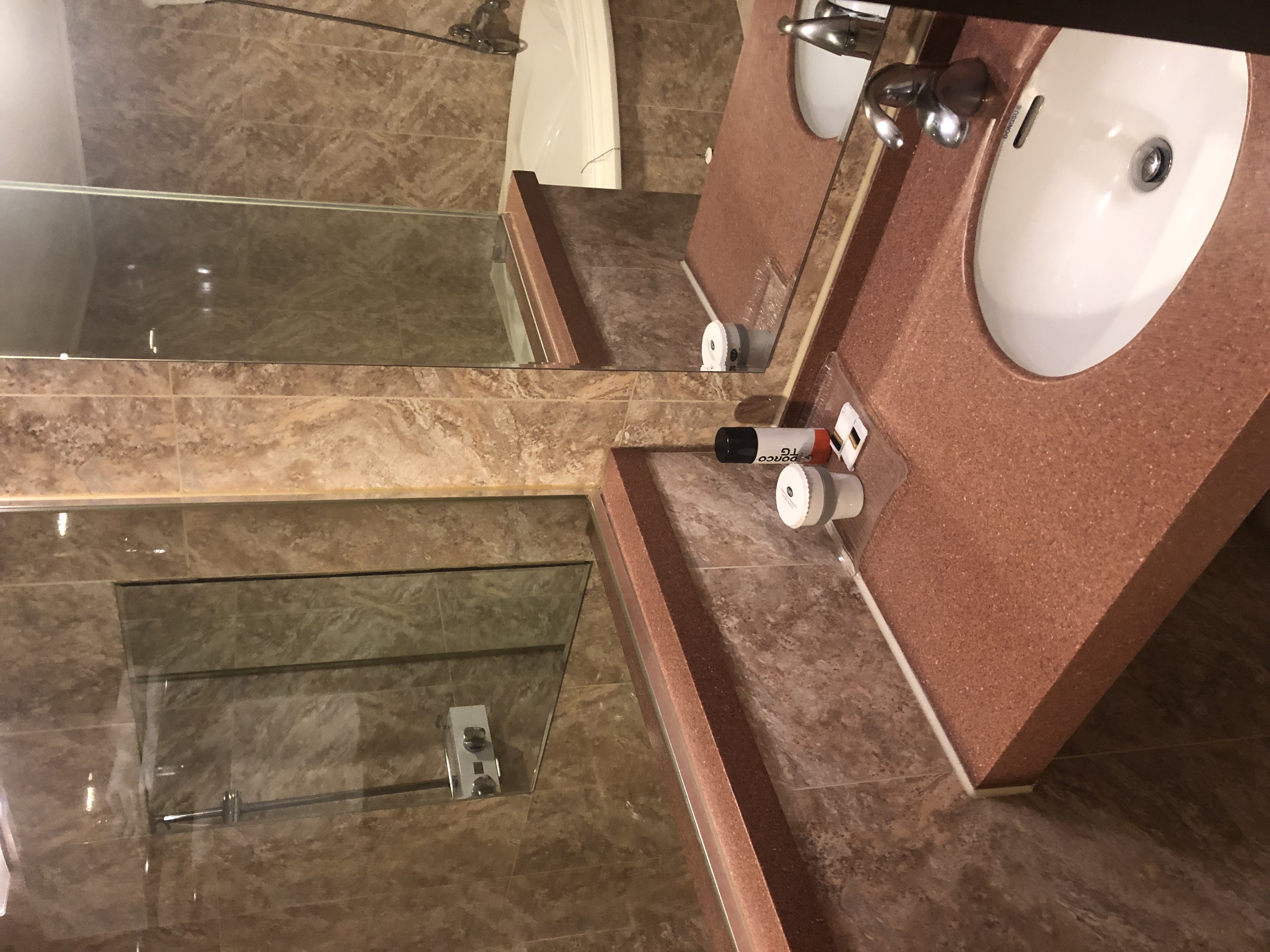 Фото Amour & Symphony Hotel