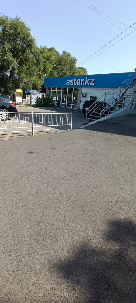 Aster Renault, автосалон, Алматы, Сүйінбай даңғылы, 185Д — Яндекс Карталар