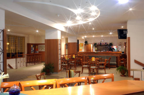 Фото Hotel Boboty