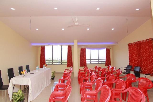 Фото Shivneri Motels