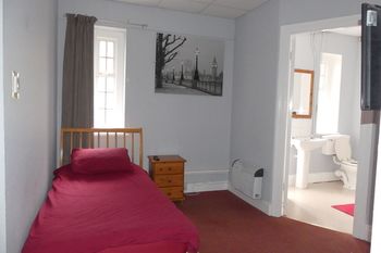 Фото Crosskeys Hotel