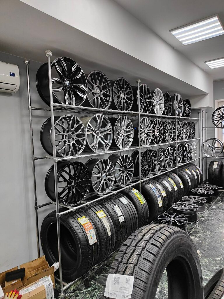 Tires and wheels Shinny mir, Rostov‑na‑Donu, photo