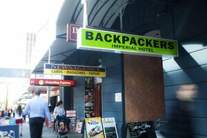 Гостиница The Backpackers Imperial Hotel - Hostel