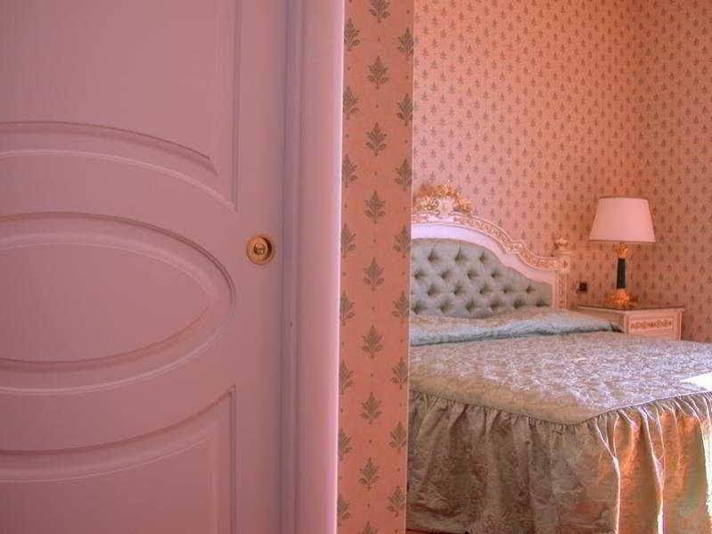 Фото Hotel Villa Riis