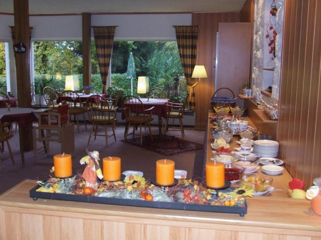 Фото Hotel Carlsruh