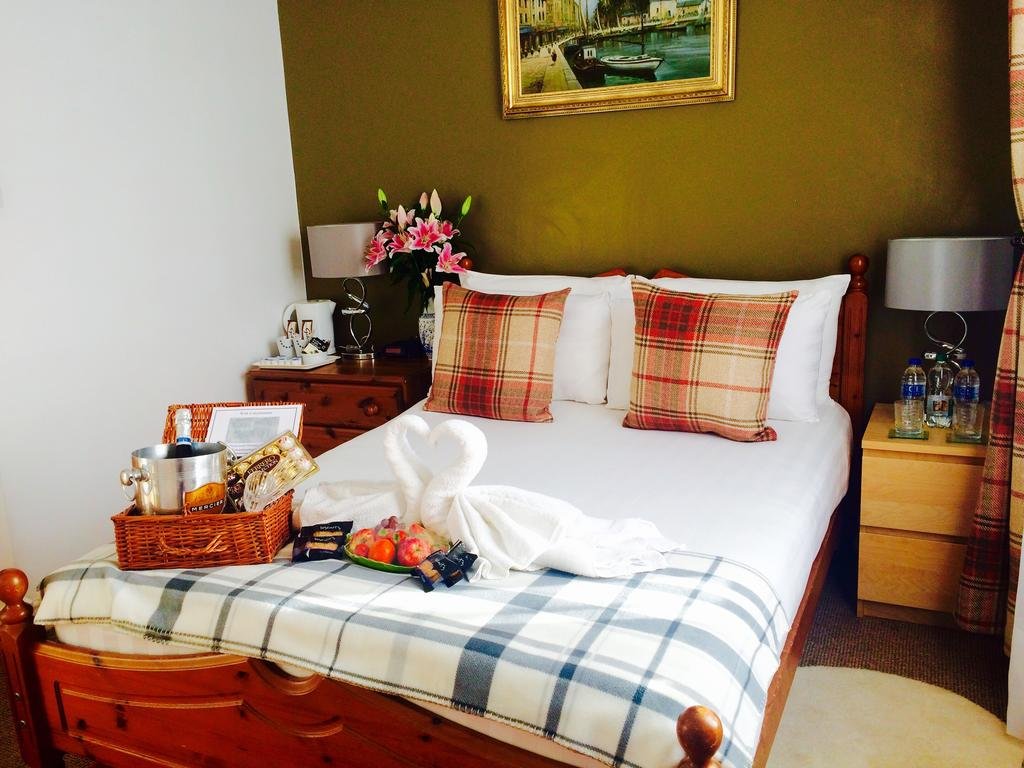 Фото Rowantreebank Bed and Breakfast