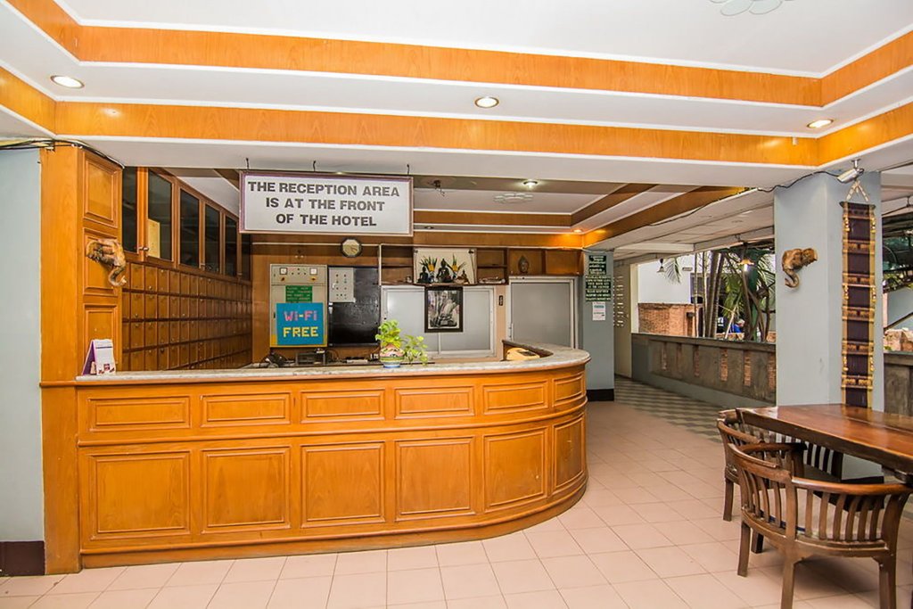 Фото отеля 2