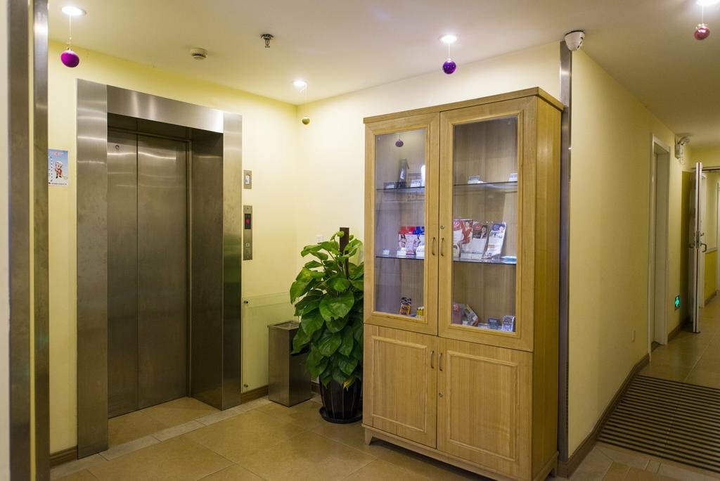 Hotel Home Inn Changchun Faw Group Hemei Garden, Changchun, photo