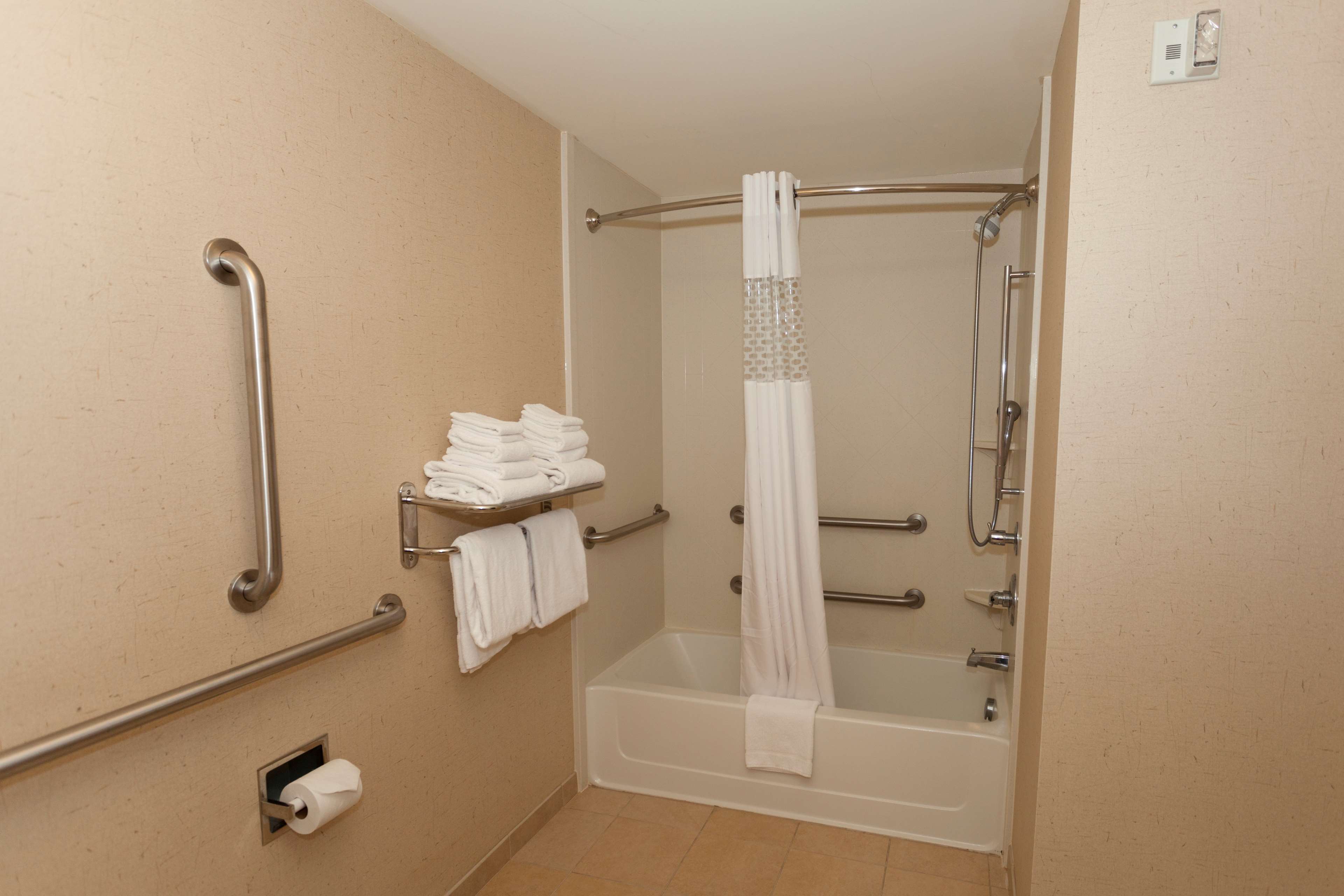 Фото Hampton Inn & Suites Riverton, Wy