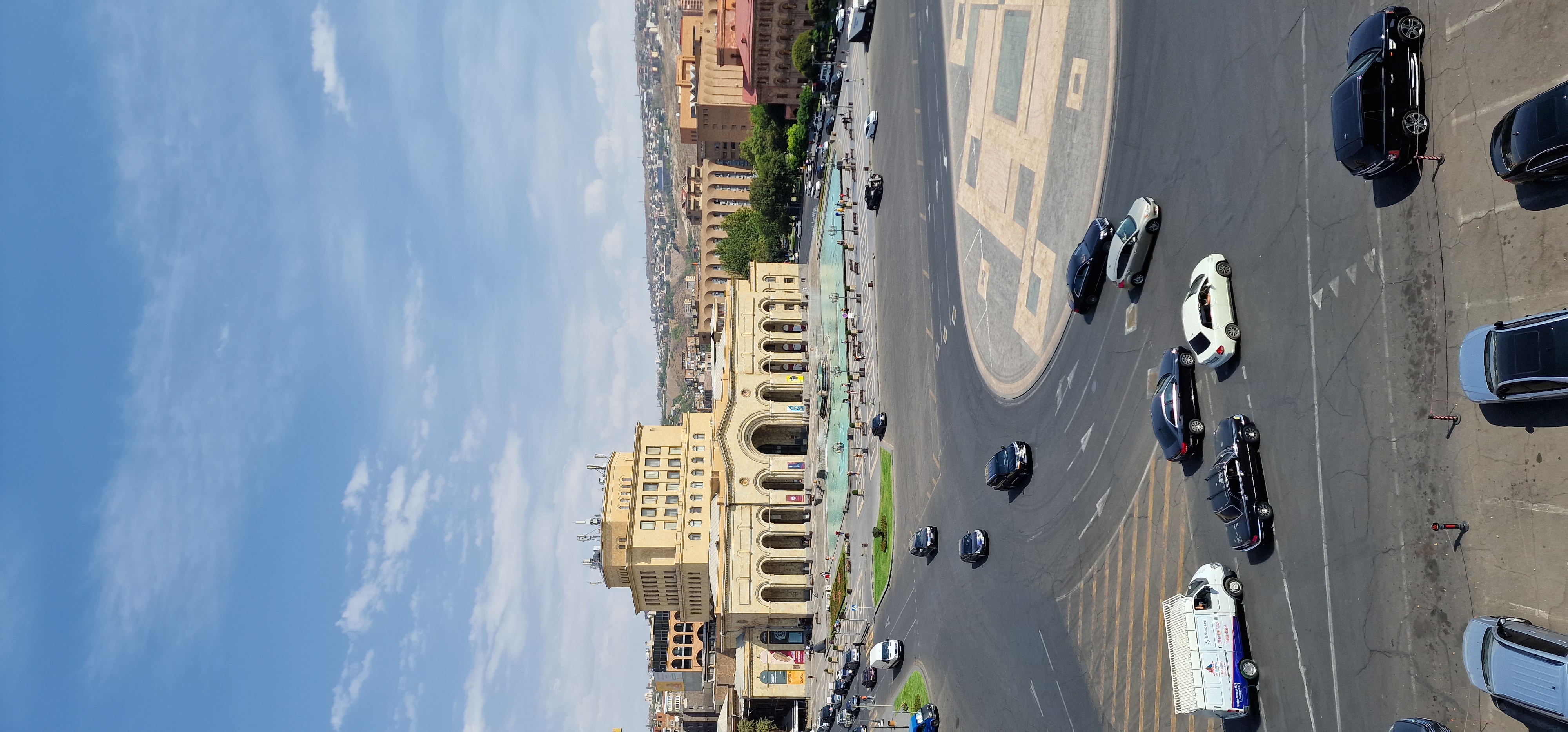 Фото Armenia Marriott Hotel Yerevan