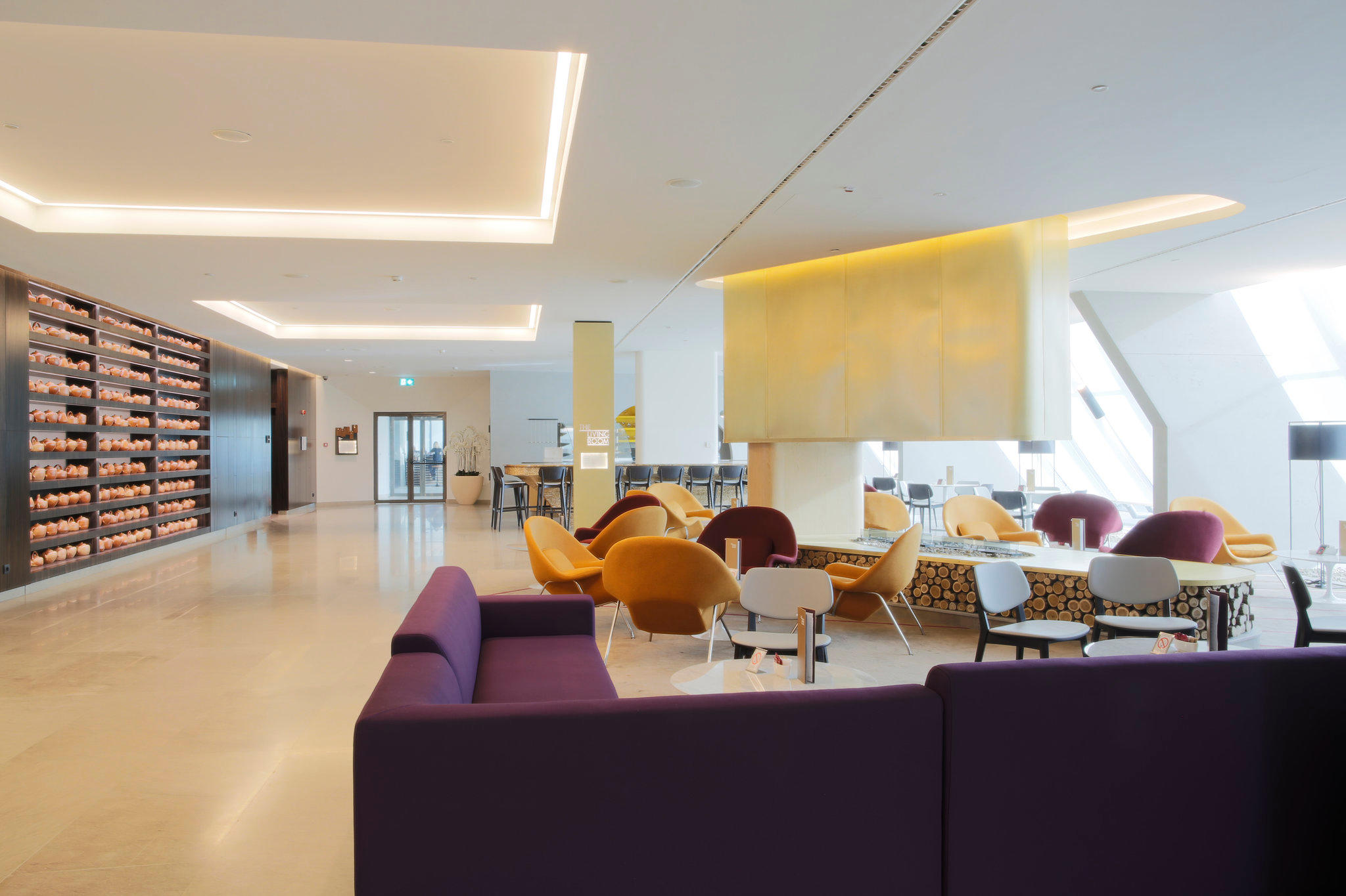 Фото Краун Плаза Белград