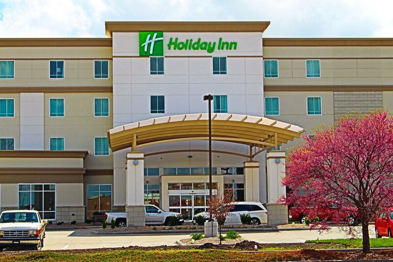 Гостиница Holiday Inn Salina, an Ihg Hotel