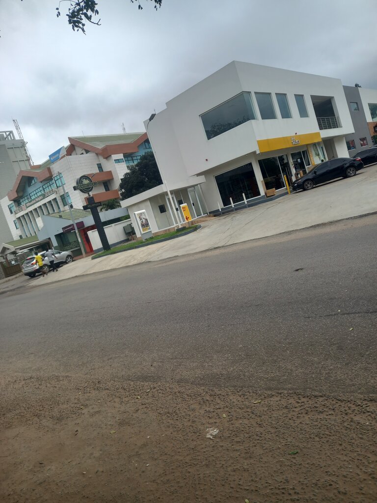 Bar, pub The Honey Sukcle Pub, Accra, photo