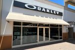 Oakley Vault (Texas, Dallas County, Grand Prairie), clothing store