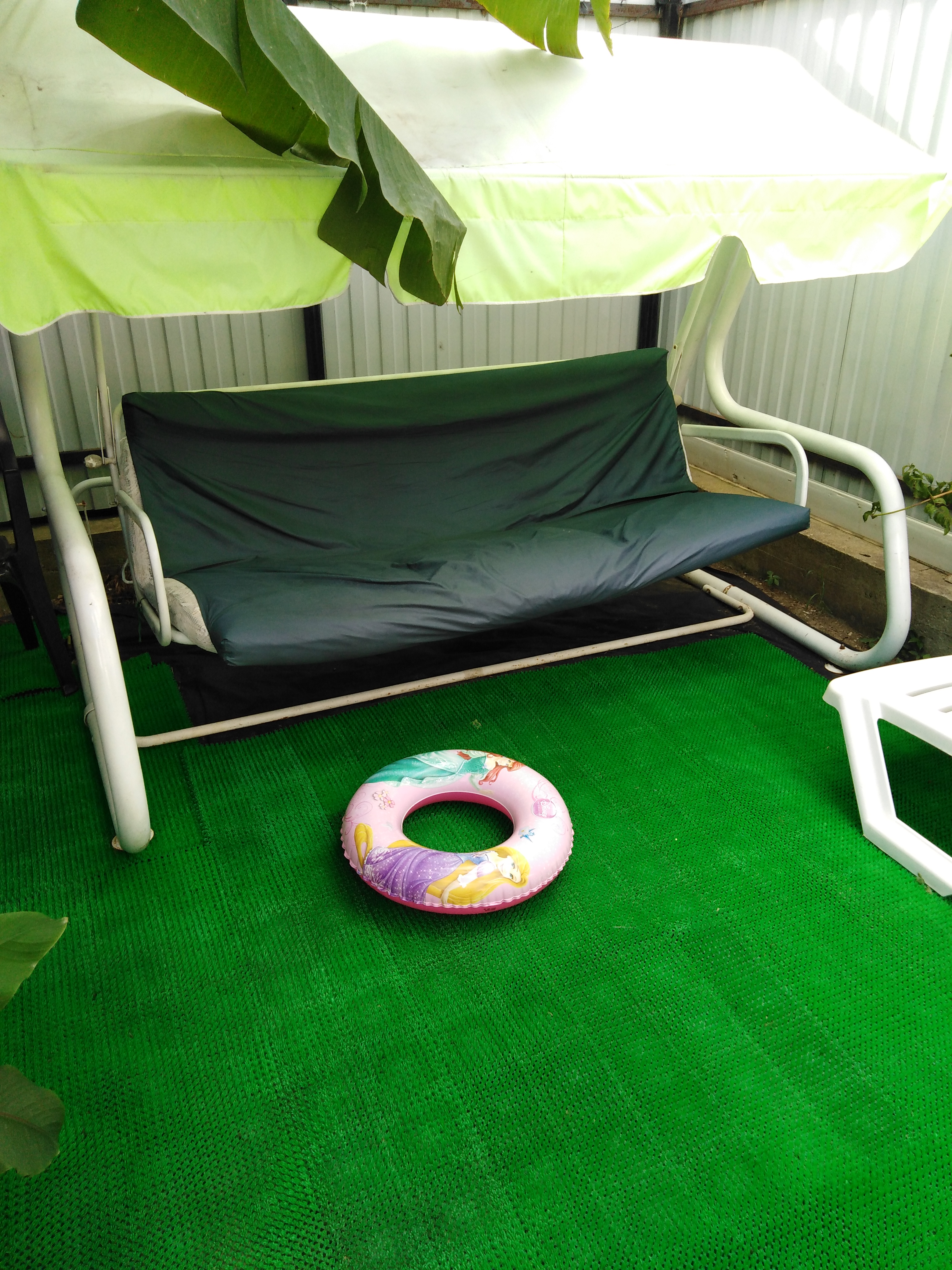 Фото Уютный дворик