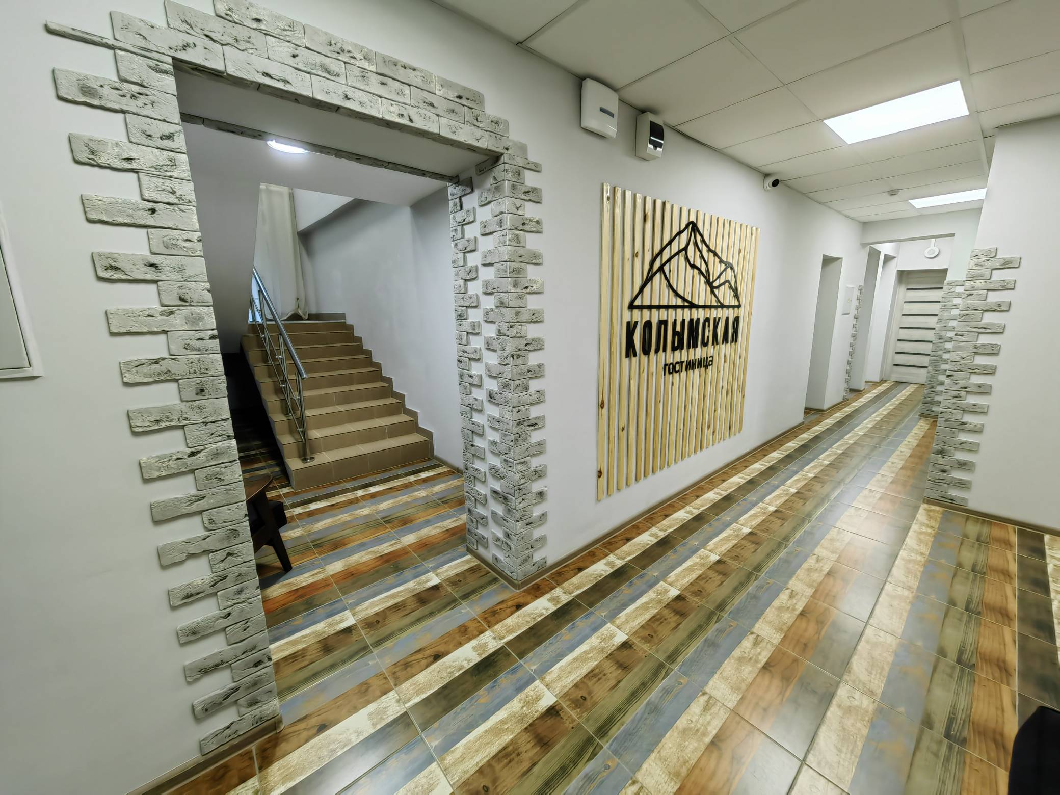 Фото отеля 1