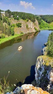 Мартюшева гряда (Sverdlovsk Region, Kamensk-Uralskiy gorodskoy okrug, Sinarskiy rayon) ، قمة الجبل
