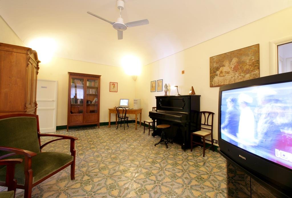 Фото Novecento Bed and Breakfast