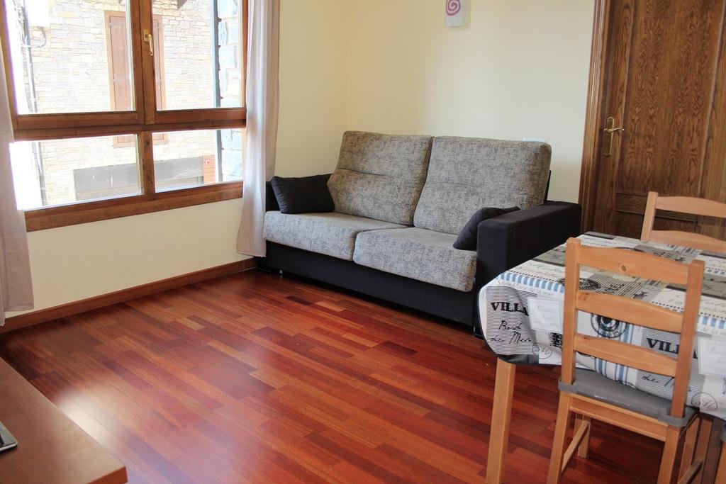 Фото Happy Holidays Esterri d'Àneu