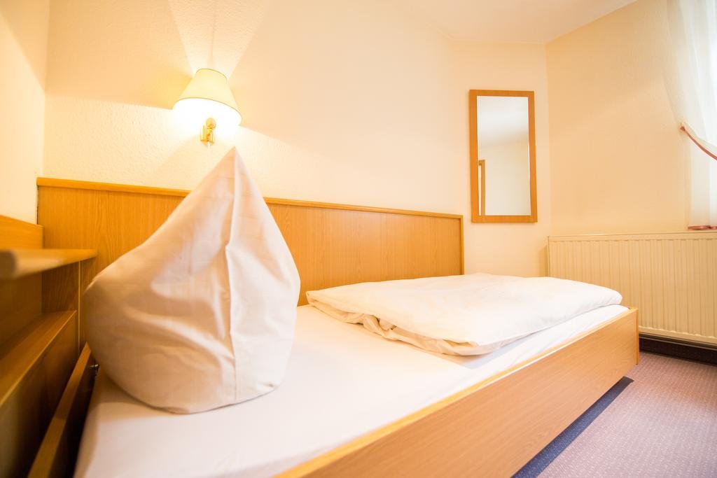 Фото Hotel Goldenes Schiff