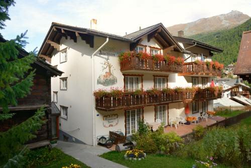 Hotel Chalet Aeschhorn, Valais, photo