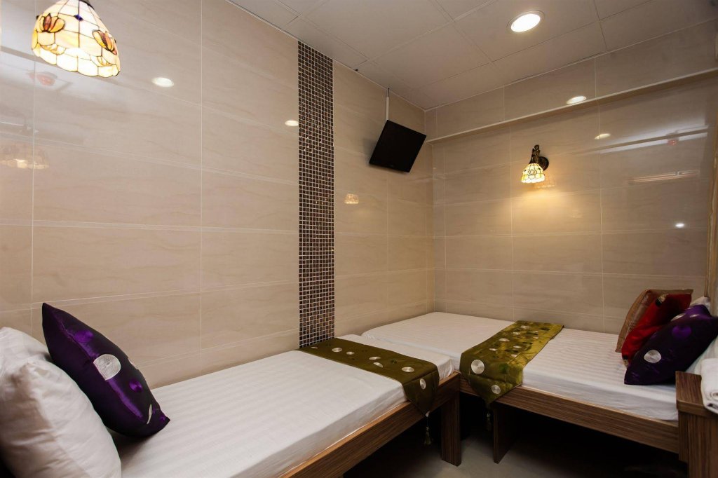 Фото Lily Garden Guest House