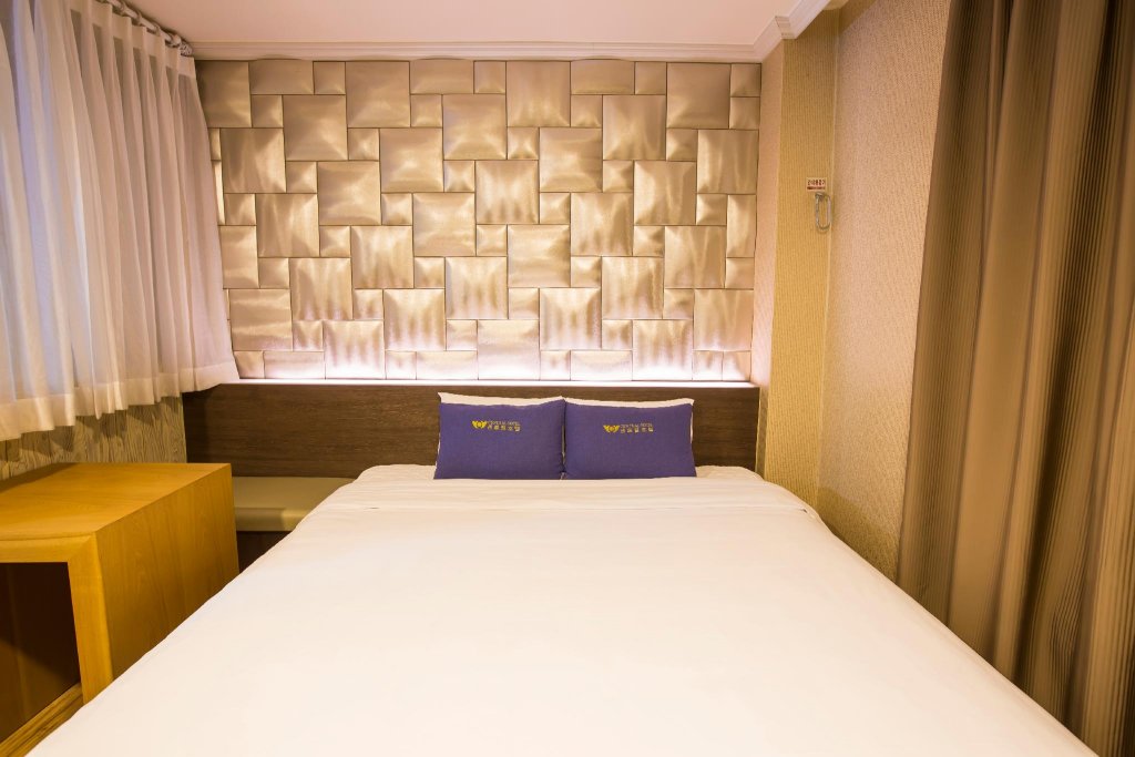 Фото Central Hotel