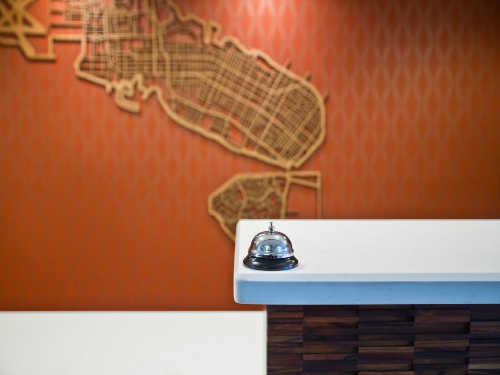 Фото Hawthorn Suites by Wyndham Oakland/Alameda