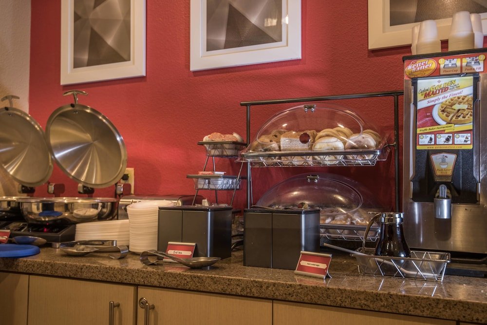 Фото TownePlace Suites Dallas DeSoto