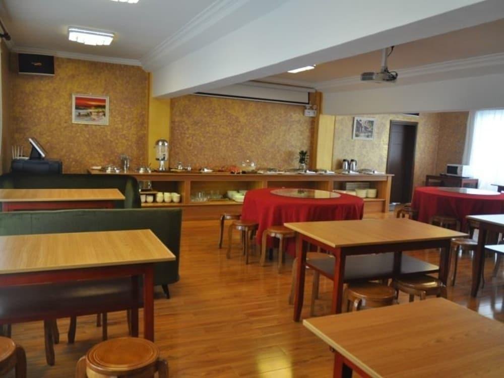 Фото GreenTree Alliance Shanghai ChongMing BaYi Road Walking Street Hotel