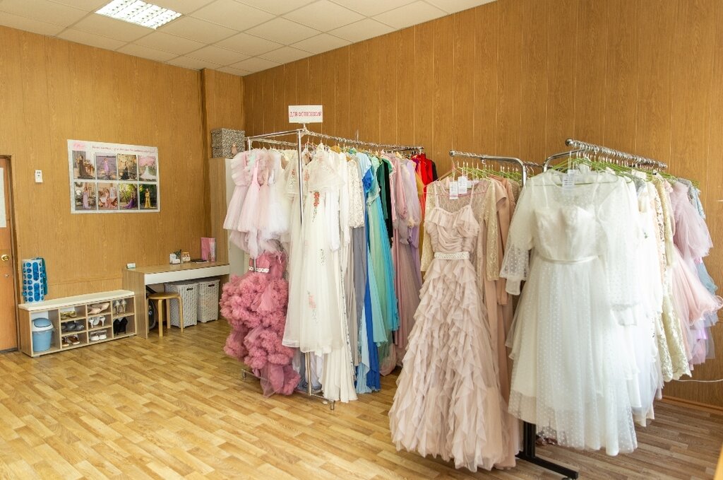 Evening dresses salon Elfina, Novorossiysk, photo